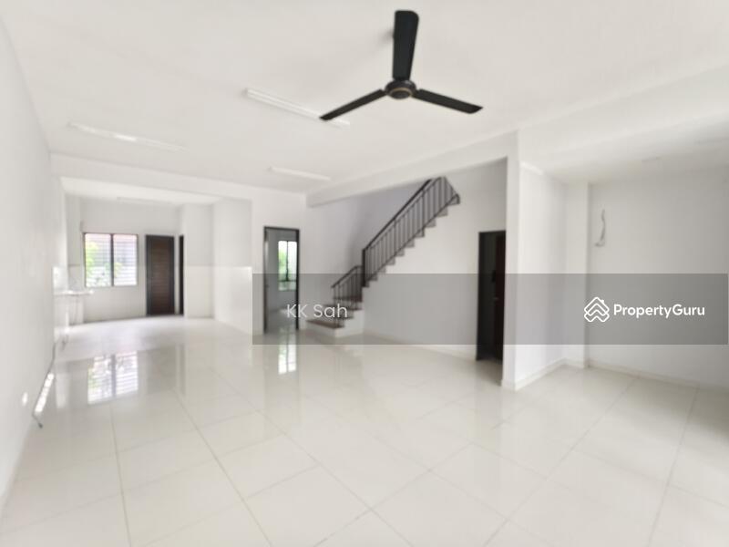 Untuk Dijual - (FACING OPEN 22x75 GOOD CONDITION) TAMAN KAJANG EAST